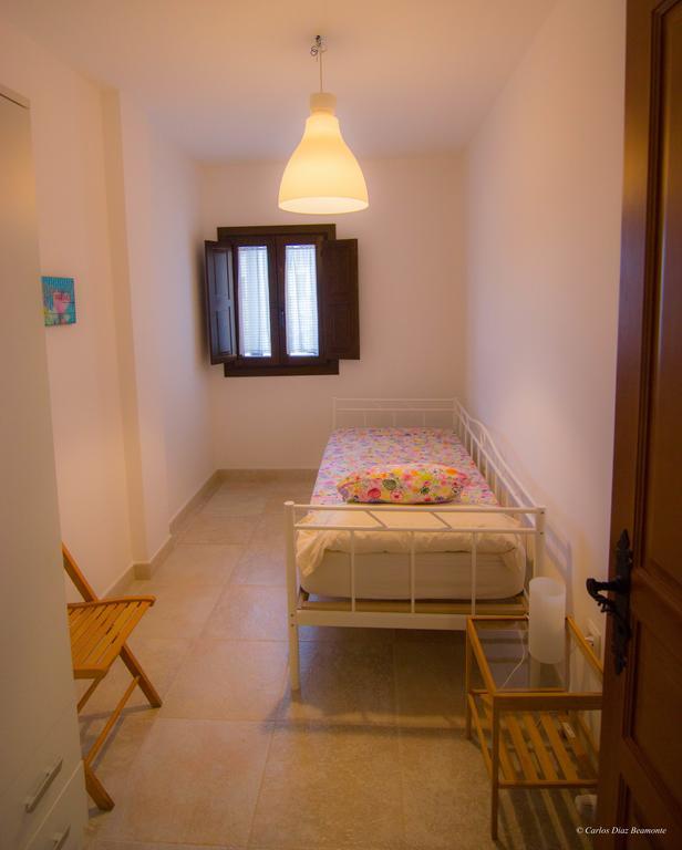Apartamentos Turisticos Rio Gallego Fontellas  Exteriör bild
